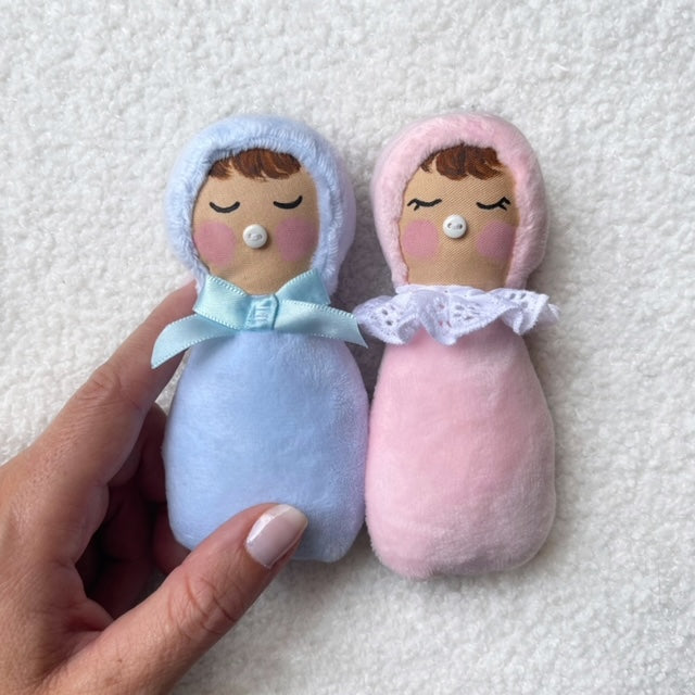 Baby et son écharpe de portage