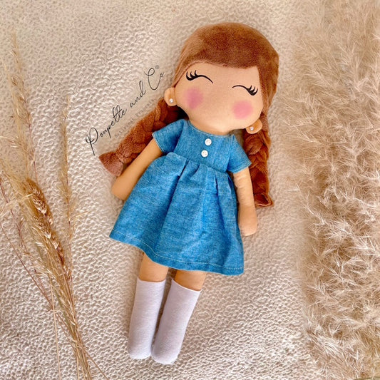 Mini Poupette brune - Poupée artisanale - Robe jean bleu