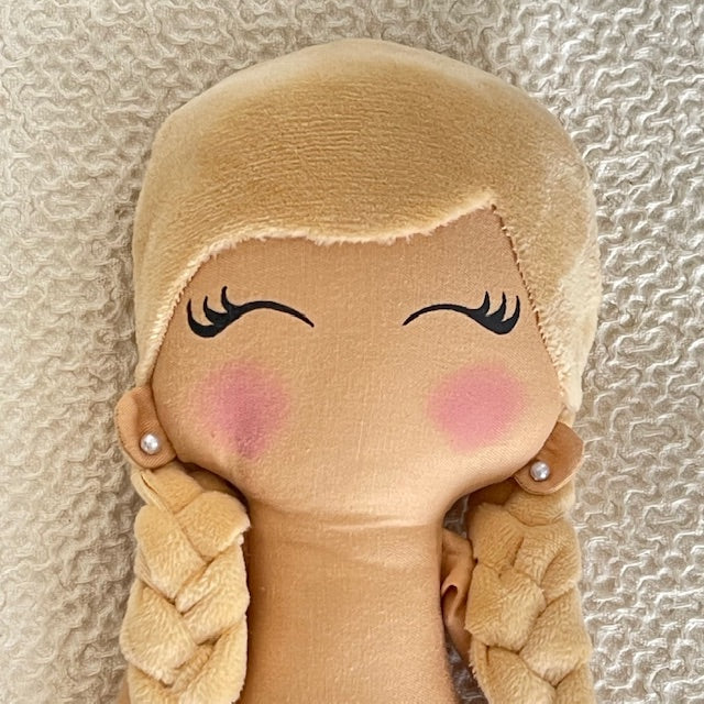Mini Poupette blonde - Poupée artisanale - Robe jaune